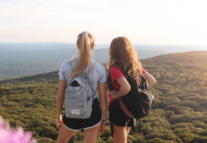 Home-Backpacks-slider2